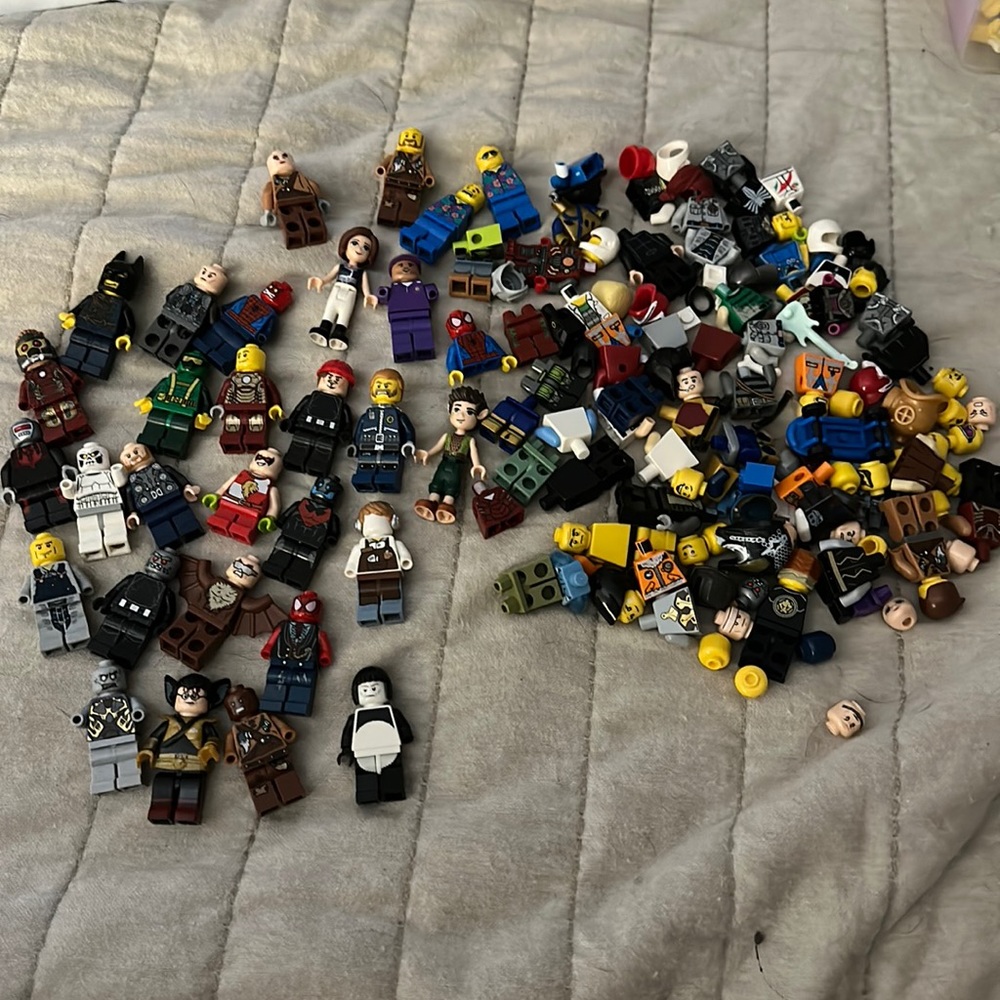 Lego mini figures bundle